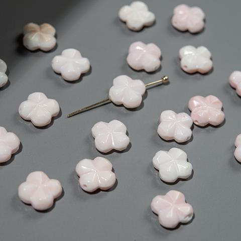 Клеверы из раковины розовой королевской ракушки, 10мм