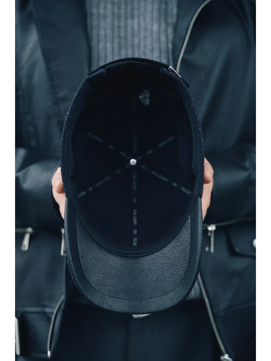 Кепка утепленная с ушками плащевка стеганая