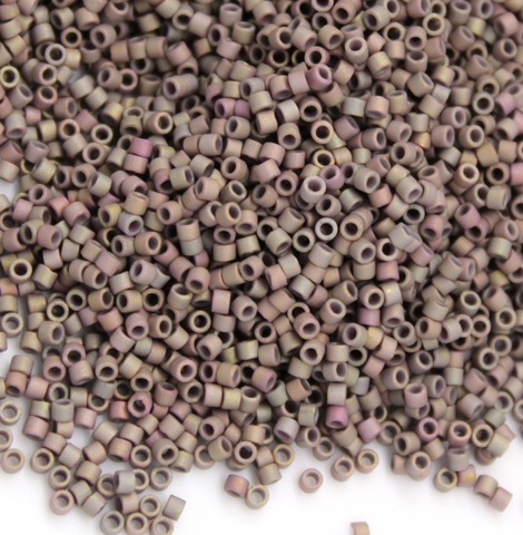 DB-1061 Бисер цилиндрический Миюки делика 11/0 Металлический матовый радужный Темная глина/Miyuki delica 11/0 Metallic matte AB Dusky Clay