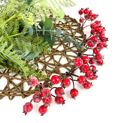 №2 Ягоды Шиповника зонтиком в сахарной обсыпке, на ветке 9 ягод по 15 мм, набор 5 шт.