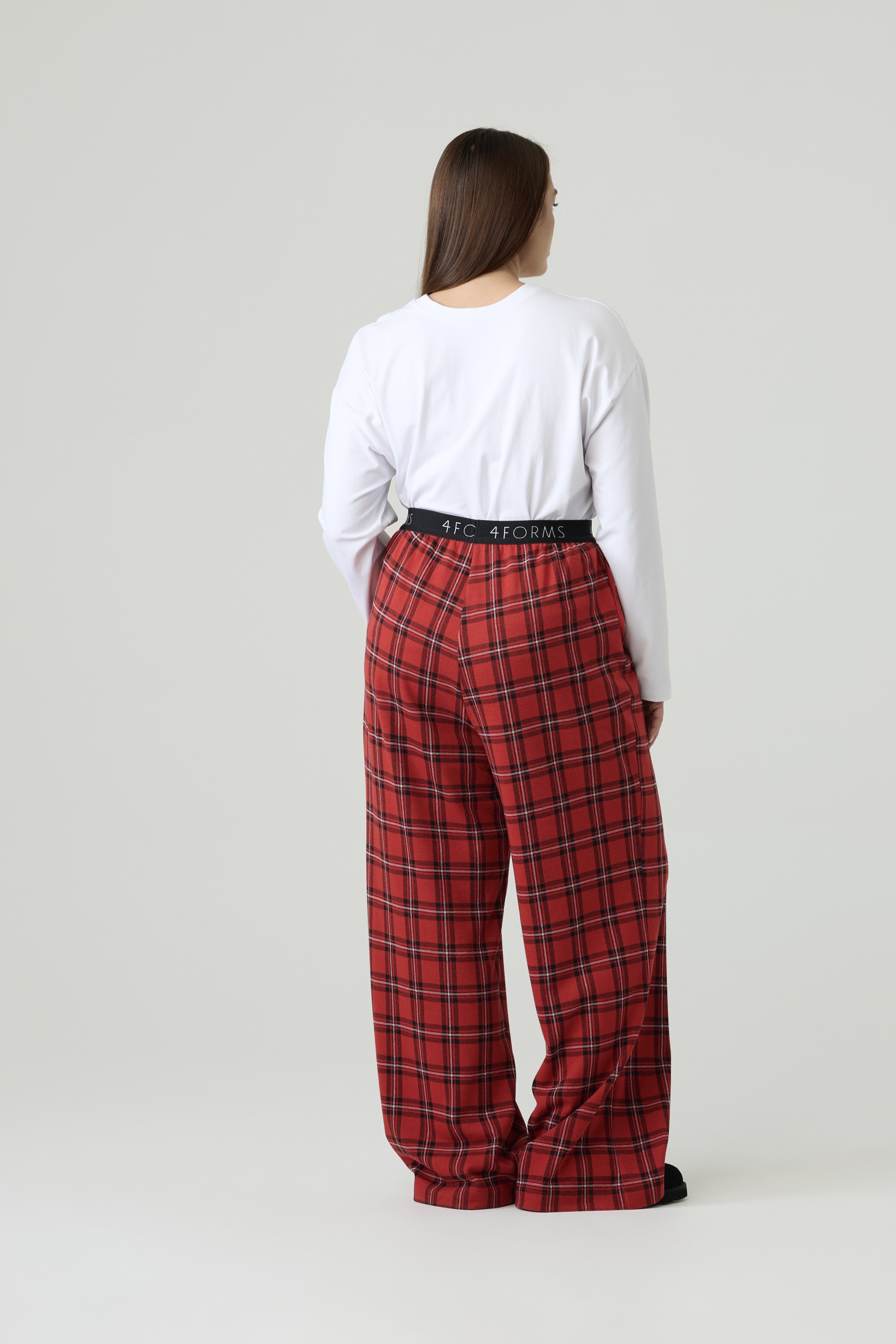 Брюки в клетку удлиненные, красный