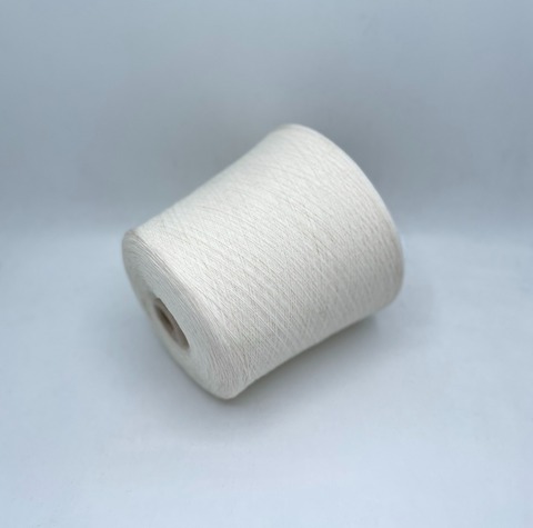 Millefili (пр.Италия),art-Merinosgeo 1520м/100 гр. 80%Меринос 20%Полиамид, цвет-Молочный(43/765) ,арт-31175