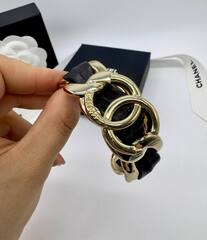 Браслет-манжета CHANEL черная кожа с золотом