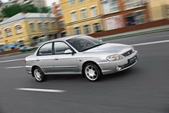 Чехлы на Kia Spectra 2004–2011 г.в.