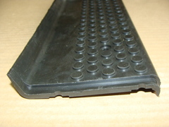 Накладка порога УАЗ-3163 средняя правая (резина)