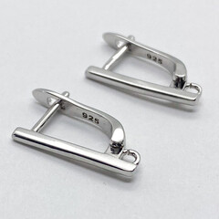 Ювелирные швензы с родиевым покрытием, размер 17*1,5 мм, цена за пару