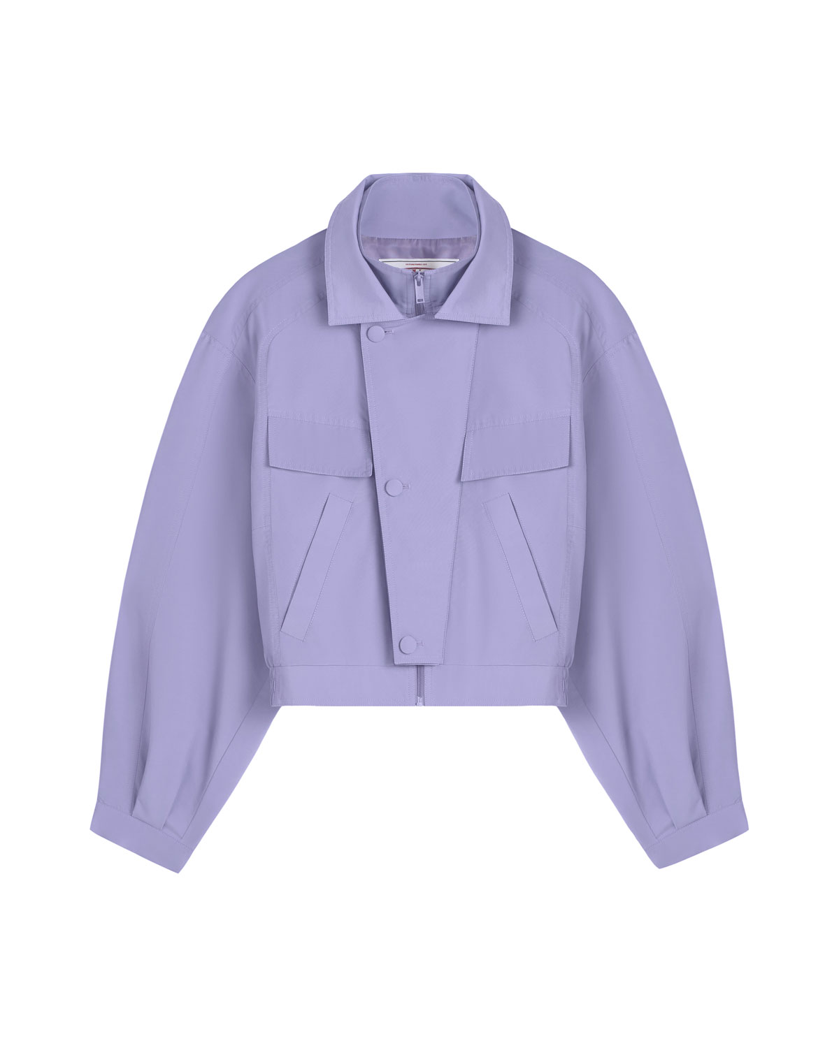 Куртка с объемными плечами