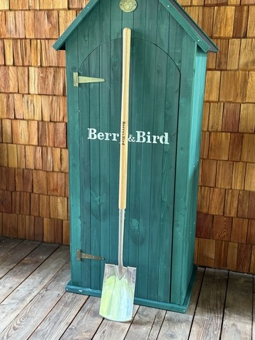 Лопата штыковая садовая с прямым черенком 90 см Berry&Bird