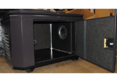 Всепогодный шумозащитный домик для генератора SB1400DMS тихий