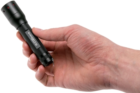 Фонарь ручной Led Lenser P5, чёрный, светодиодный, 140lx, AAx1 (500895)