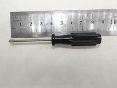 Отвертка шлицевая плоская (минусовая) 85х2.5х0.5мм (карболитовая ручка) СССР