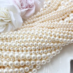 Майорка айвори 6 мм, 1 нить, МА142