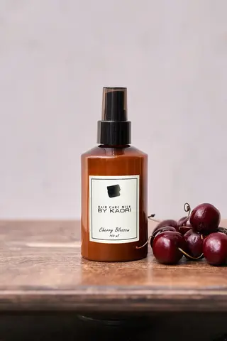 Спрей-термозащита для волос CHERRY BLOSSOM