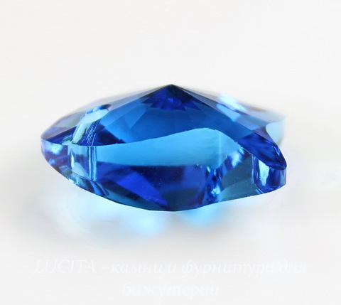 6727 Подвеска Сваровски Fish Capri Blue (18 мм)