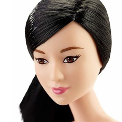 Барби в фиолетовом топе. Безграничные движения