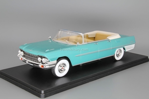 ZIL-111D cabriolet 1964 turquoise 1:24 Legendary Soviet cars Hachette #10