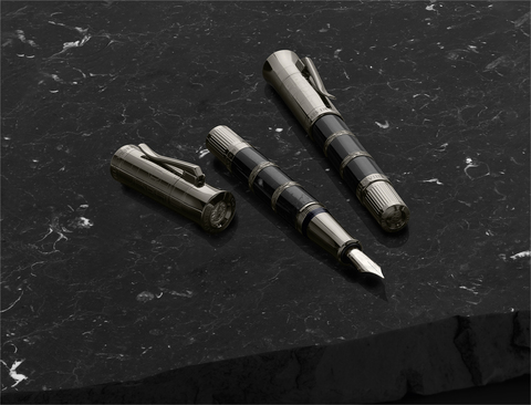 Ручка перьевая Graf von Faber-Castell Pen of the Year 2018 Imperium Romanum Black Edition