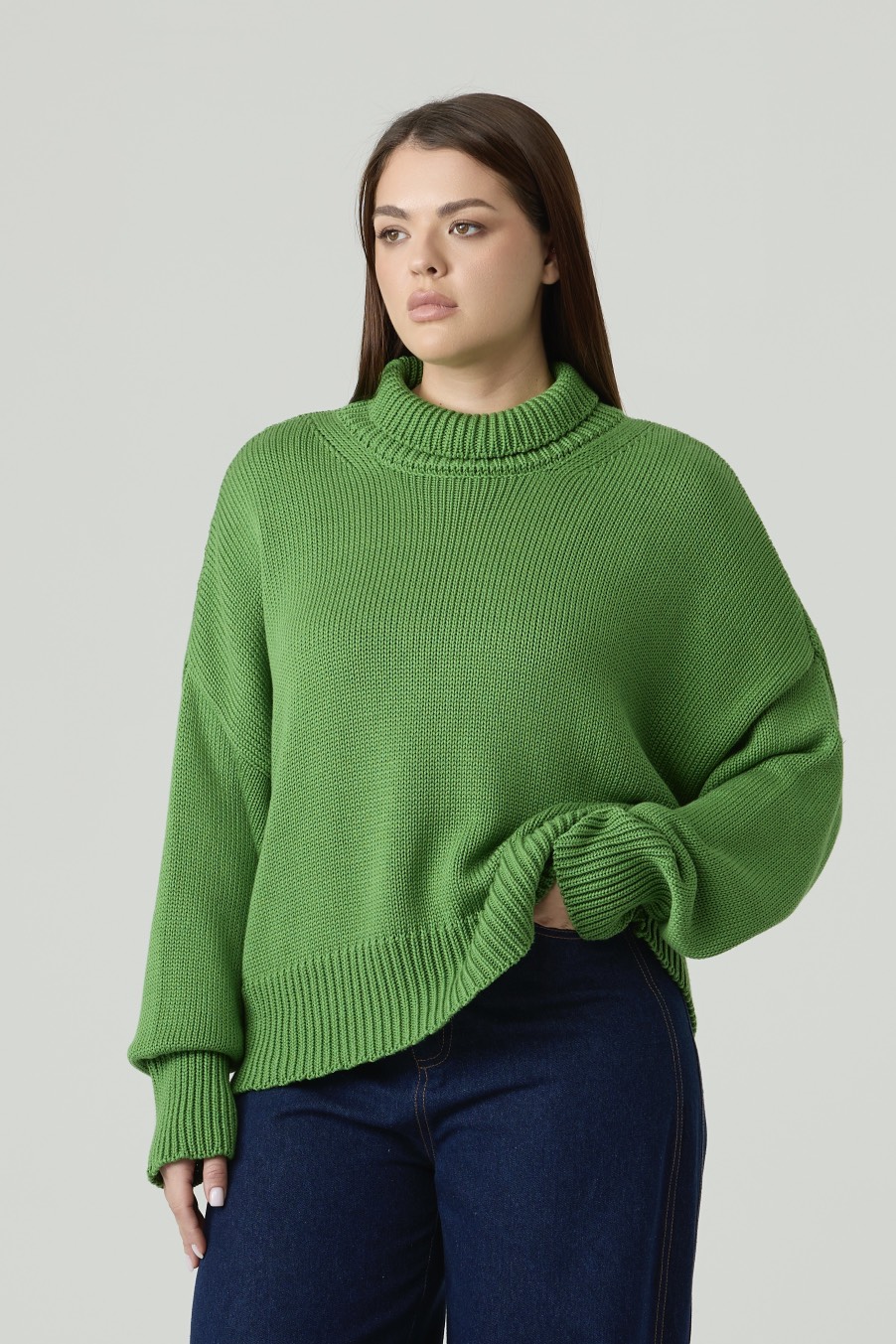 Свитер вязаный, зеленый