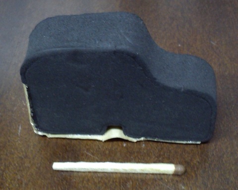 УПЛОТНИТЕЛЬ ПЕТЛИ КАПОТА NEXIA GM