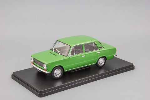 VAZ-21011 Zhiguli Lada green 1:24 Legendary Soviet cars Hachette #65