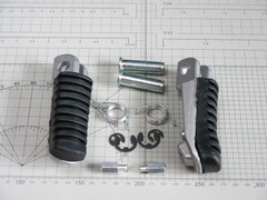 Подножки водительские Kawasaki ZZR250 ZZR400 ZXR400 ZX-9R ZX-12R Z750 Z1000
