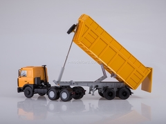 MAZ-6422 yellow and semi-trailer of wood chips MAZ-9506-30 1:43 AutoHistory