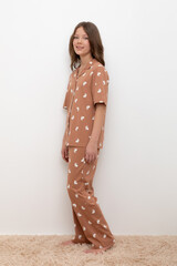 пижама  для девочки  КБ 2829/кофейный мусс,белый кролик