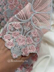 Кружево голубое с розовыми цветами и узорами 140-185 мм