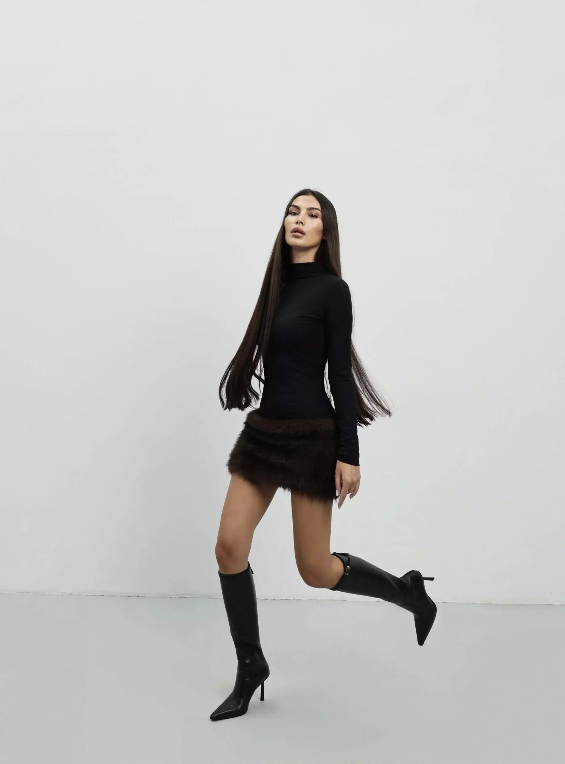 Платье с мехом, Коричневое