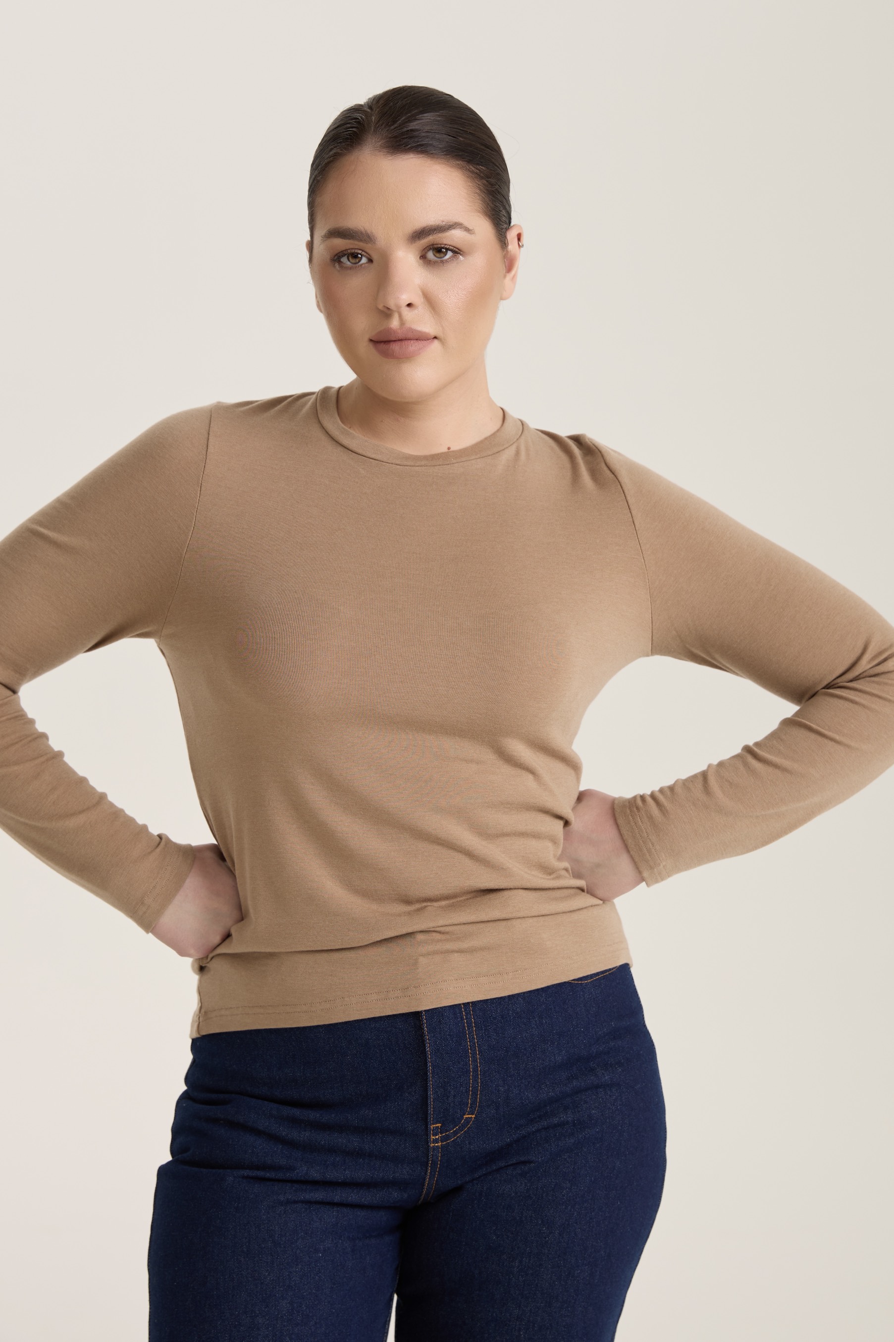 Лонгслив с шерстью мериноса, кэмел