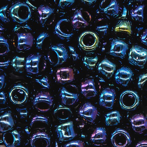 Японский бисер TOHO Round 6/0 (№82), металлизированный, непрозрачный глянцевый