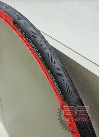 Покрышка Hutchinson Nitro 2 TR TT 700x25С черно-красная