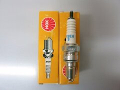 Свеча зажигания NGK CR9EH-9
