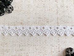 Кружево плетеное, ш. 2 см