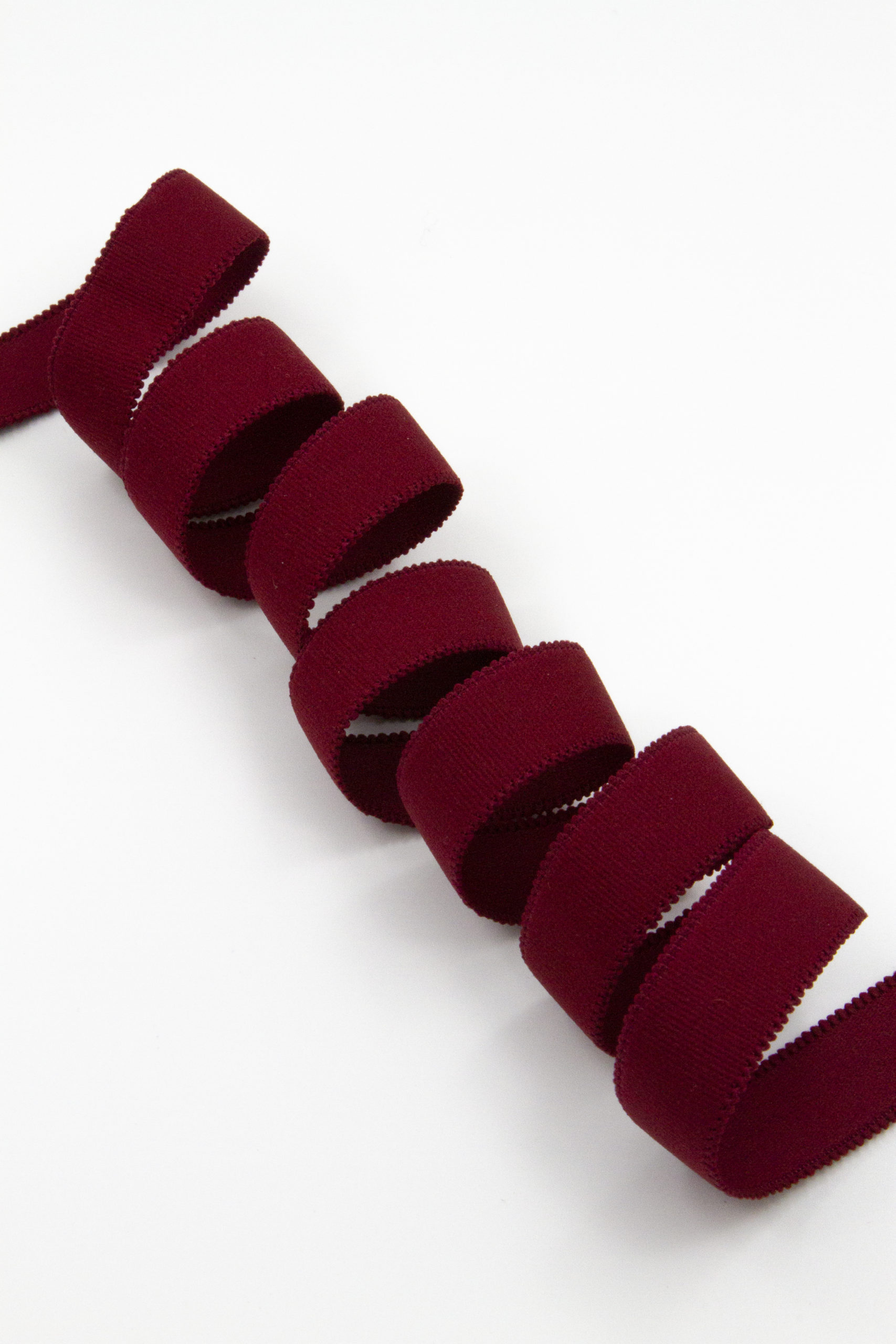 Резинка бретелечная 20 мм без учета фестона матовая бордовая