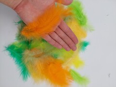 Пушистые перья марабу микс желтый/оранж/зеленый (50 шт)