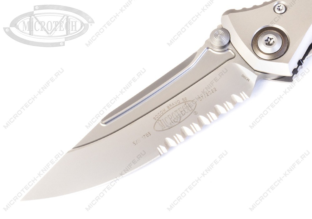 Нож Microtech Socom Bravo 260-8CFTI Single Partially Serrated Bronze Collar - фотография 