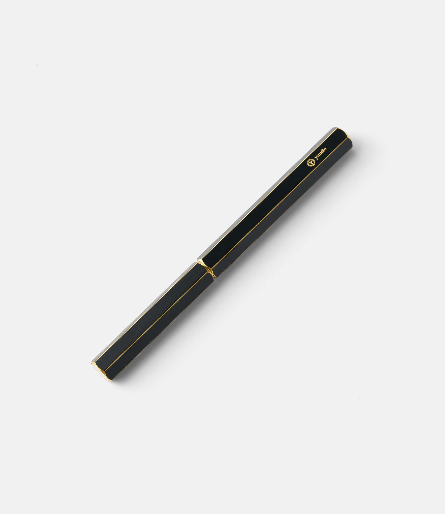 Ystudio Classic Revolve Rollerball Pen Black — ручка-роллер из латуни