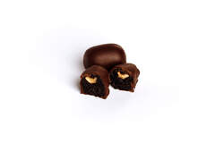 Конфеты шоколадные Чернослив с грецким орехом EcoFoods
