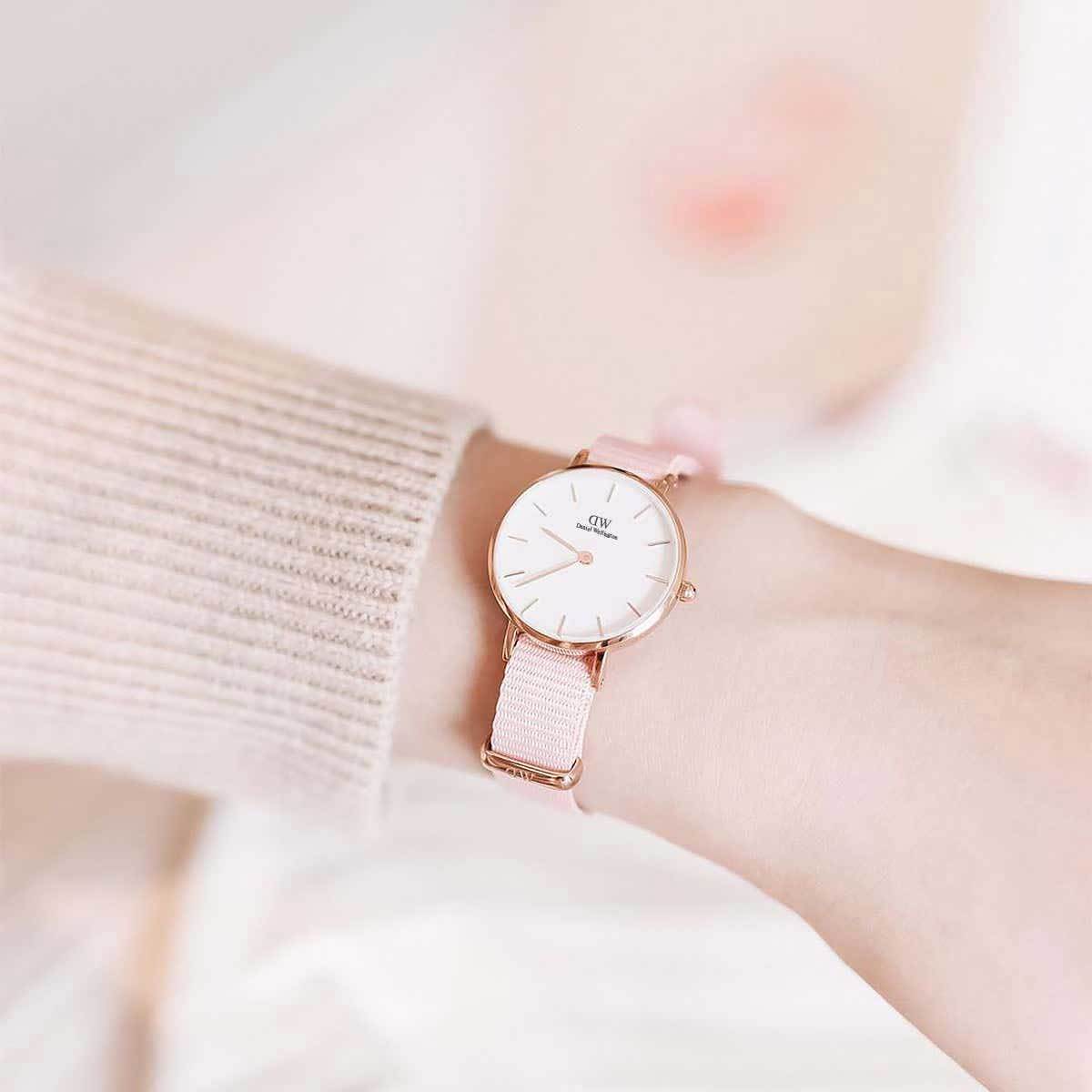 Daniel Wellington Petite Rosewater 32 DW00100317 WATCHSHOP.KZ