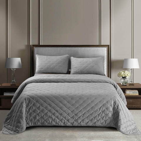 Покрывало 160x220 Sofi De MarkO Иоланта серое