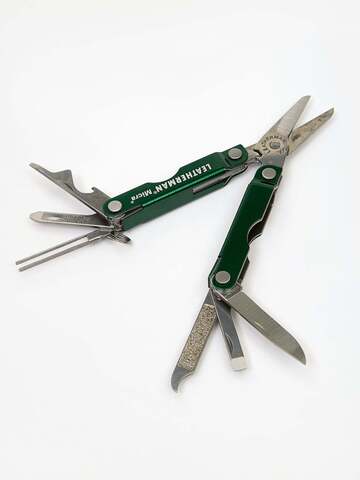 Мультитул-брелок Leatherman Micra Green, 10 функций, цвет зелёный (64350181N) | Multitool-Leatherman.Ru
