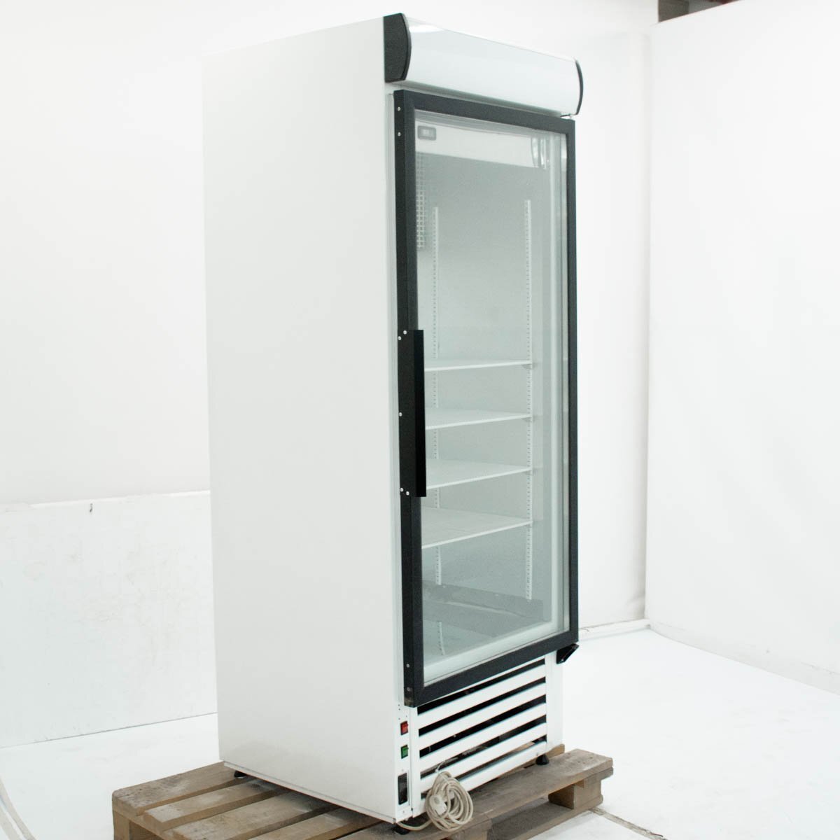Шкаф холодильный Cold SW-600 DP