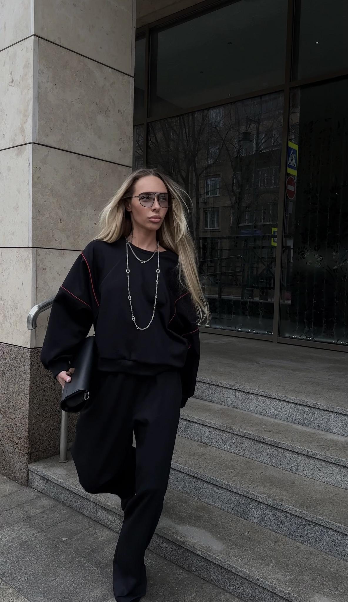 Свитшот с кантом