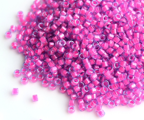 DB-2049 Luminous Hot Pink