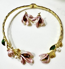 85241-komplekt-ukrashenij-kole-sergi-nezhnost-v-stile-bruni