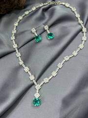 Набор украшений теннисное колье +серьги в стиле GRAFF