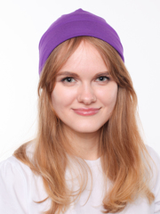 Тонкая удлиненная (около 28 см) фиолетовая шапочка бини из вискозного трикотажа.