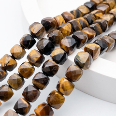 Тигровый глаз бусины, куб с огранкой, размер около 6,7-6,9 мм, цена за 14 шт (1/4 нити)