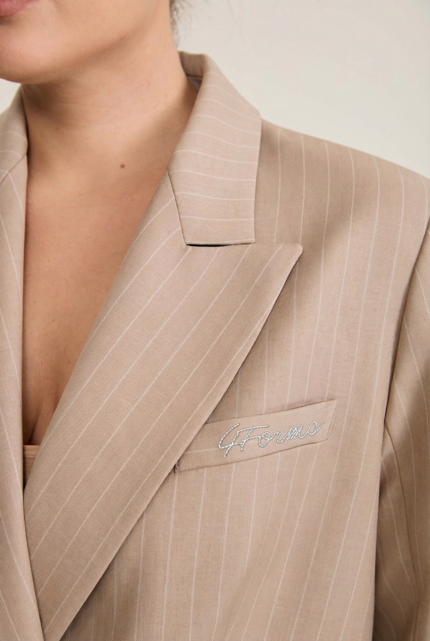 Жакет двубортный в полоску, мокко